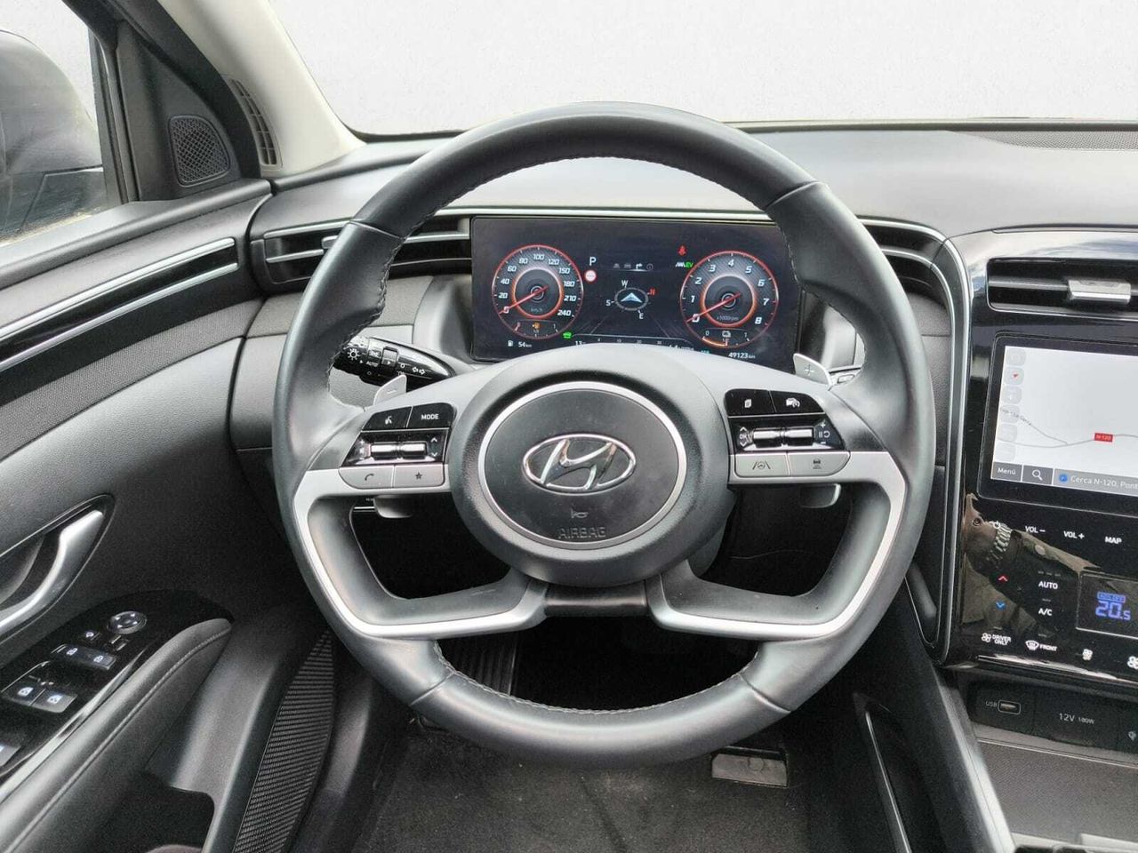 Hyundai Tucson 1.6 TGDI HEV TECNO SKY AUTO + TECHO PANORAMICO  - Foto 2