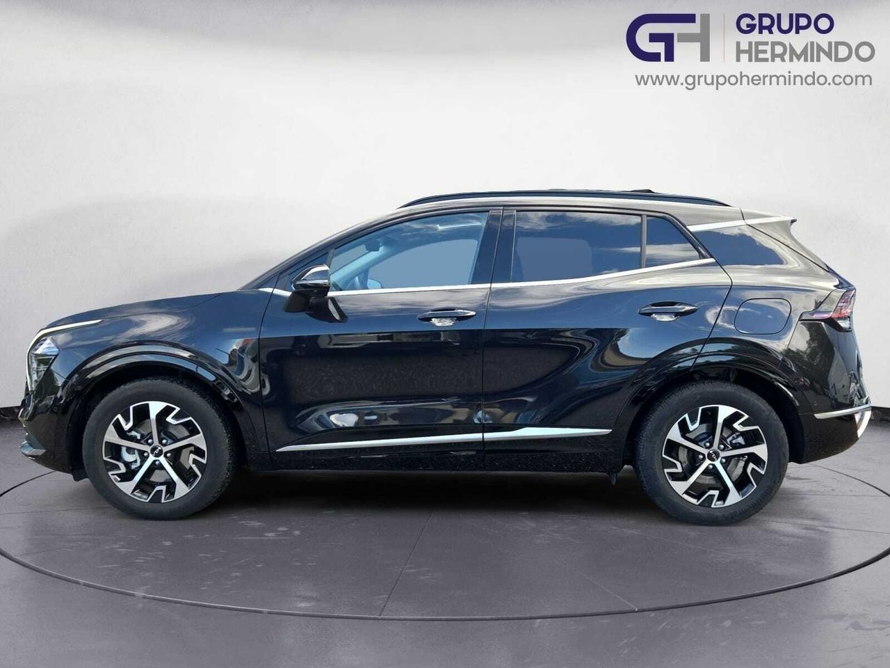 Kia Sportage 1.6 TGDI HEV TECH 230 CV + PAQUETE TECHO  - Foto 2