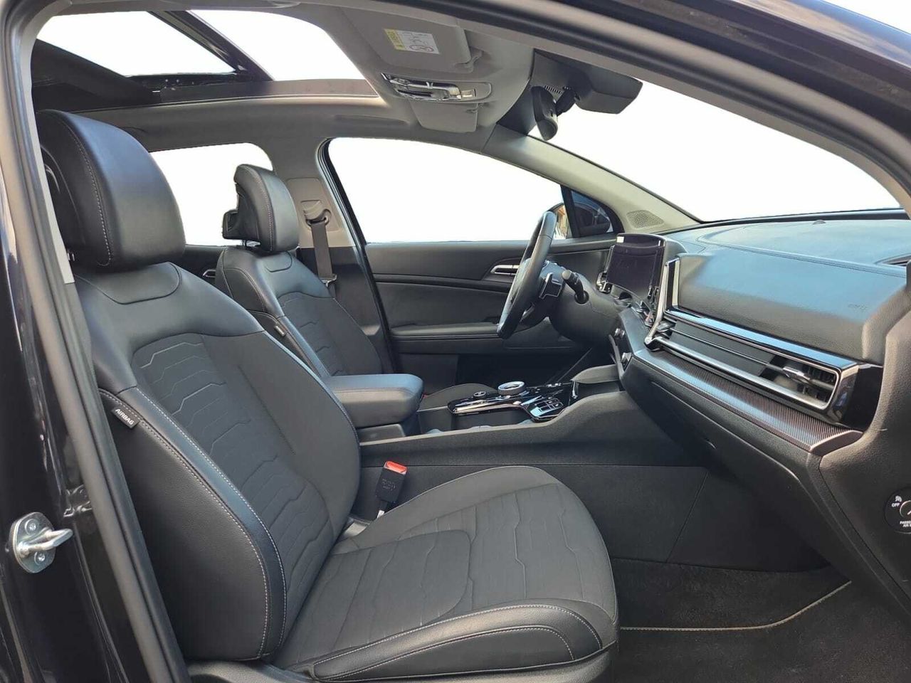 Kia Sportage 1.6 TGDI HEV TECH 230 CV + PAQUETE TECHO  - Foto 2