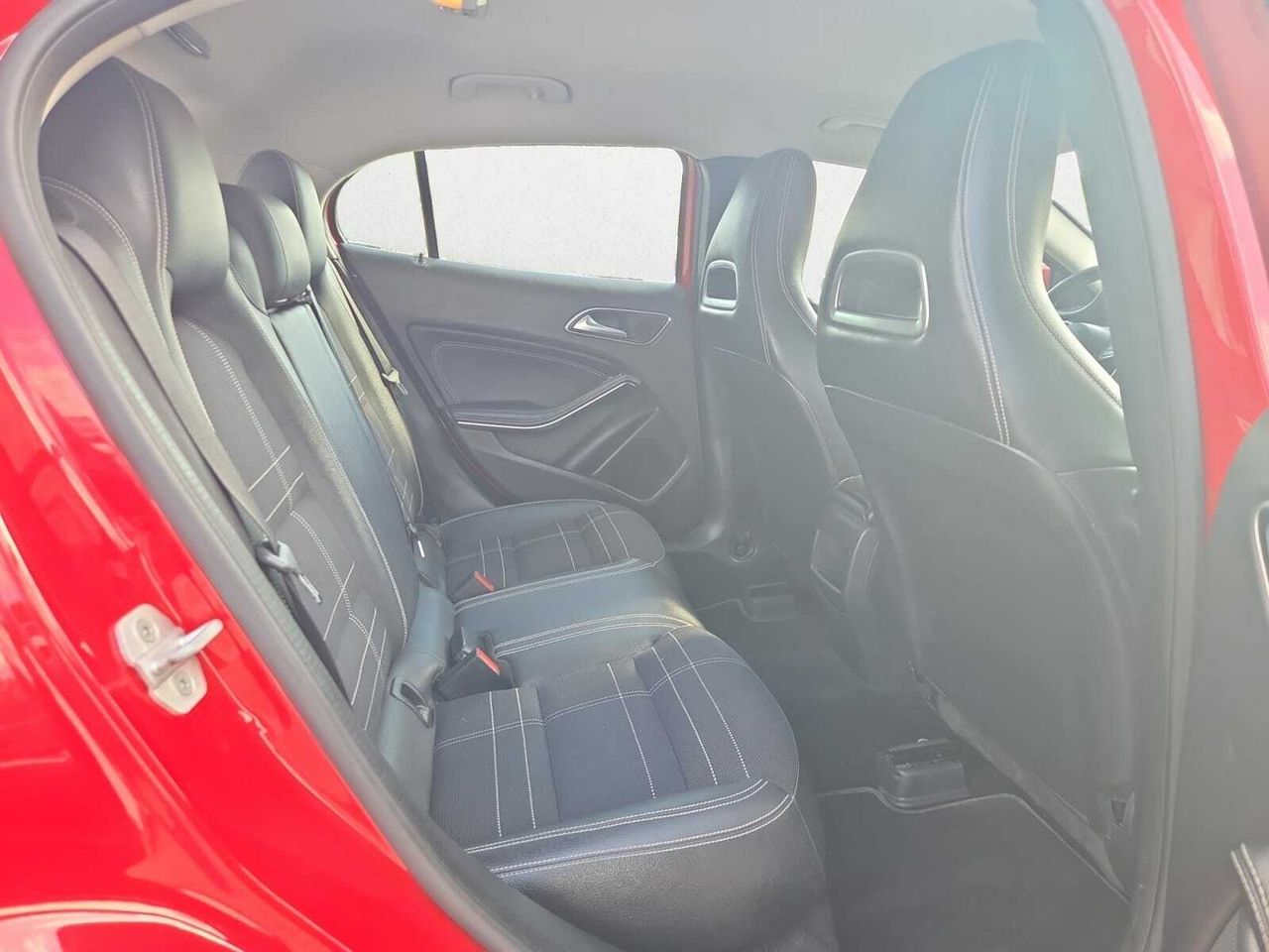 Mercedes GLA 200 D  - Foto 2