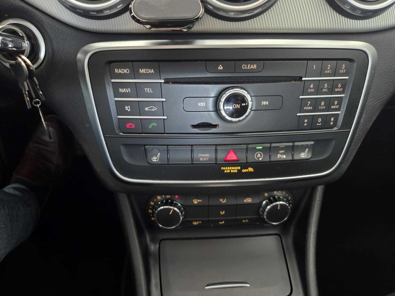 Mercedes GLA 200 D  - Foto 2
