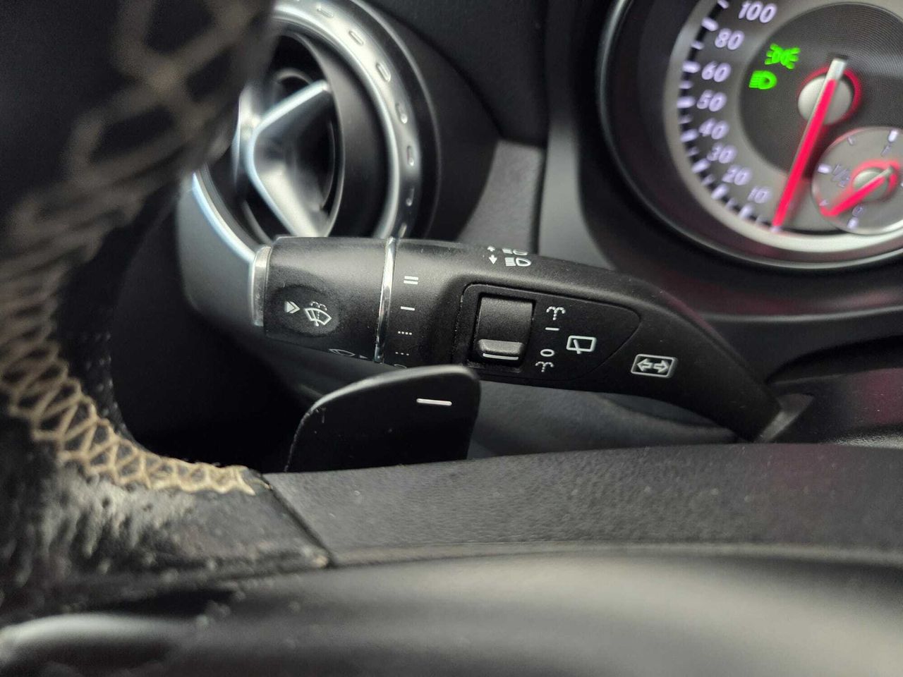 Mercedes GLA 200 D  - Foto 2
