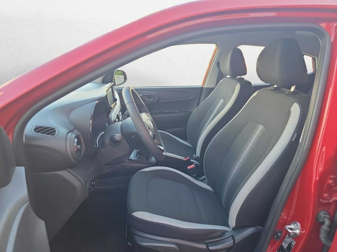 Hyundai i10 KLASS 67 CV  - Foto 2