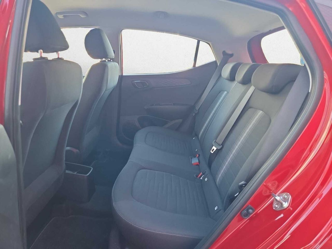 Hyundai i10 KLASS 67 CV  - Foto 2