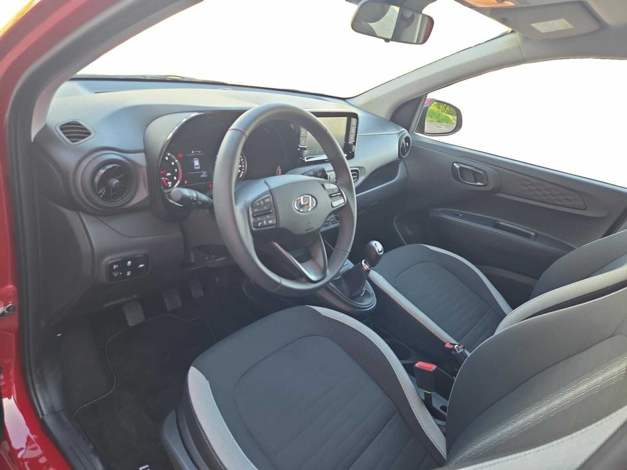 Hyundai i10 KLASS 67 CV  - Foto 2