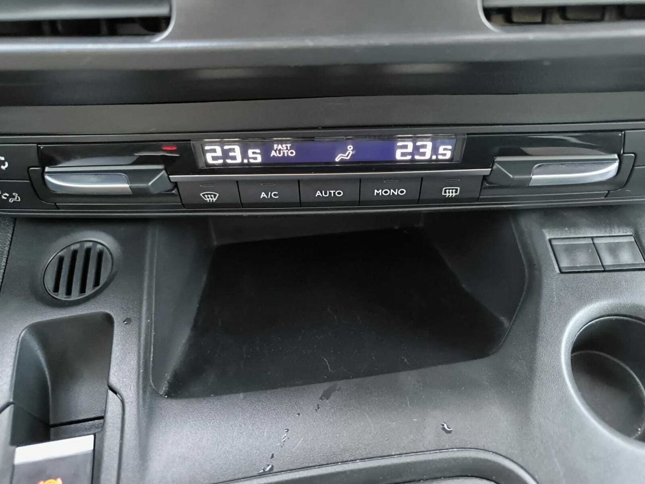 Citroën Berlingo TALLA M BLUE HDI 100 CV FEEL  - Foto 2