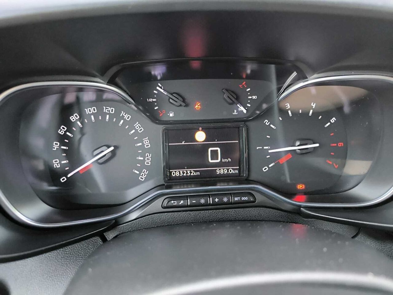 Citroën Berlingo TALLA M BLUE HDI 100 CV FEEL  - Foto 2