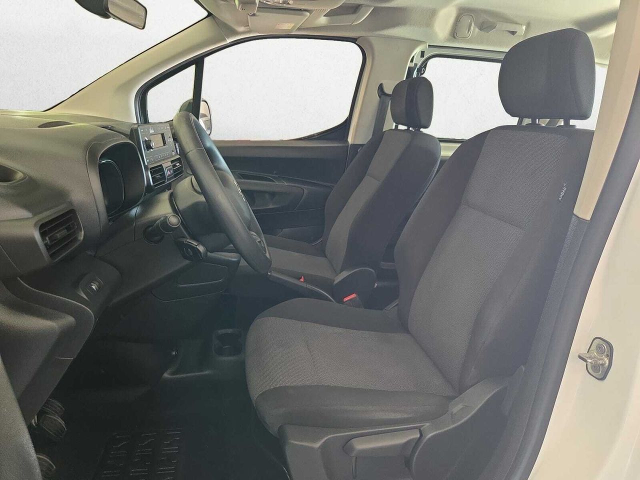 Citroën Berlingo TALLA M LIVE BLUE HDI 100 CV  - Foto 2