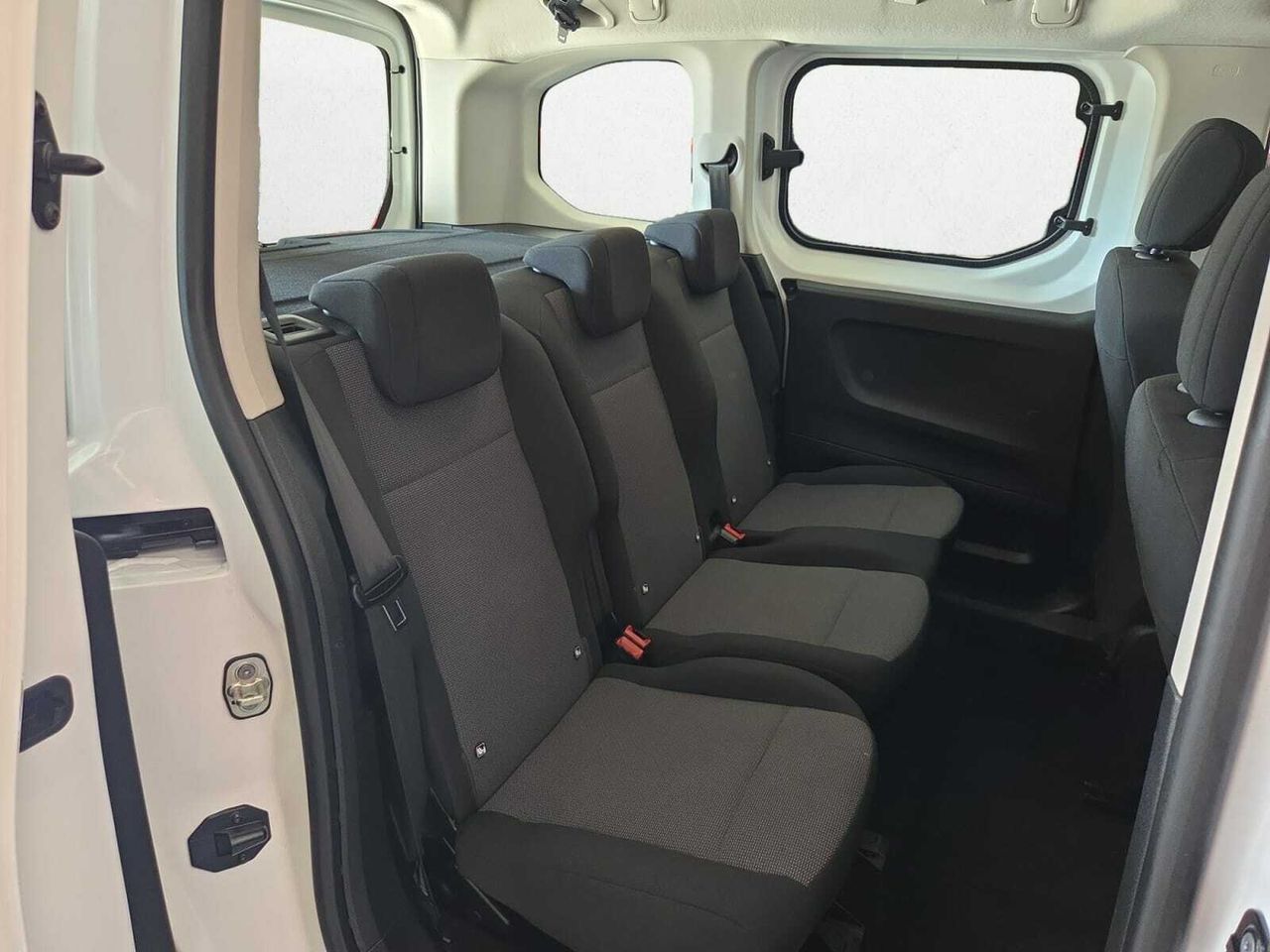 Citroën Berlingo TALLA M LIVE BLUE HDI 100 CV  - Foto 2
