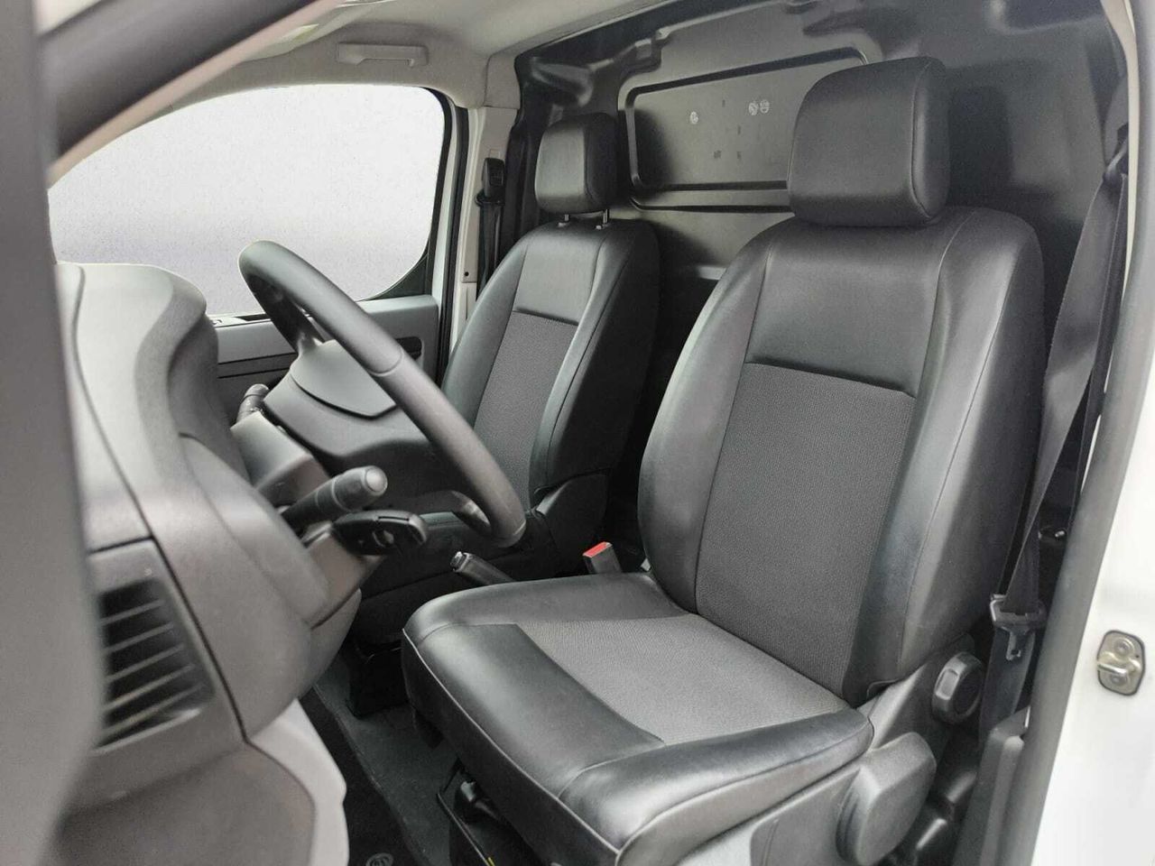 Citroën Jumpy TALLA M BLUE HDI 120 CV 6V CONTROL  - Foto 2