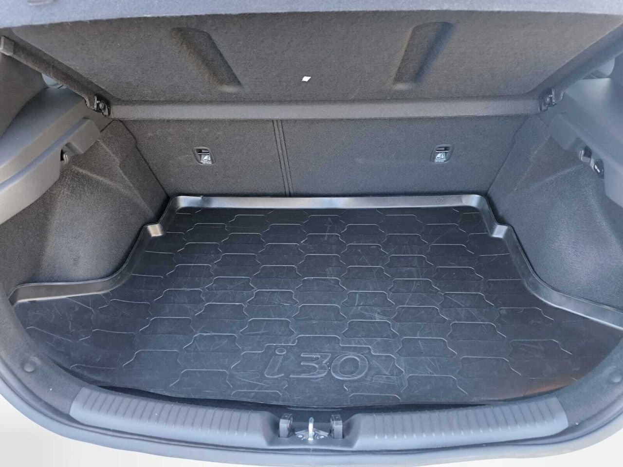 Hyundai i30 N TGDI 120 CV  - Foto 2