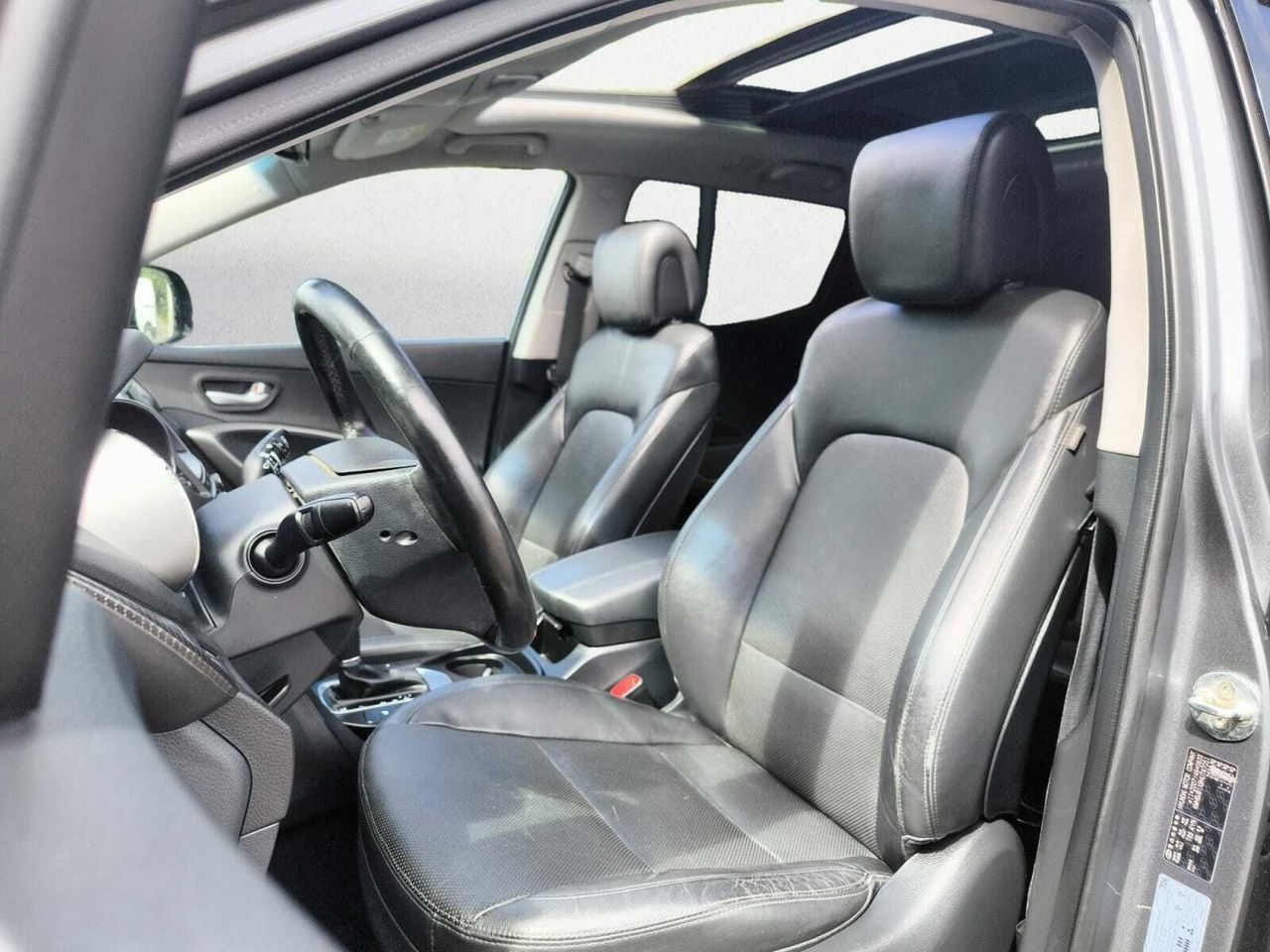 Hyundai Santa Fe 2.2 CRDI TECNO AUTO 4X2  200 CV  7 PLAZAS+TECHO PANORAMICO  - Foto 2
