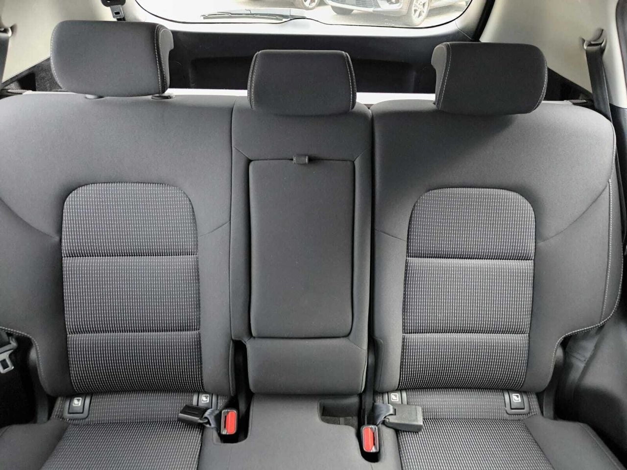 Kia Sportage 1.6 GDI DRIVE 4X2  132 CV  - Foto 2