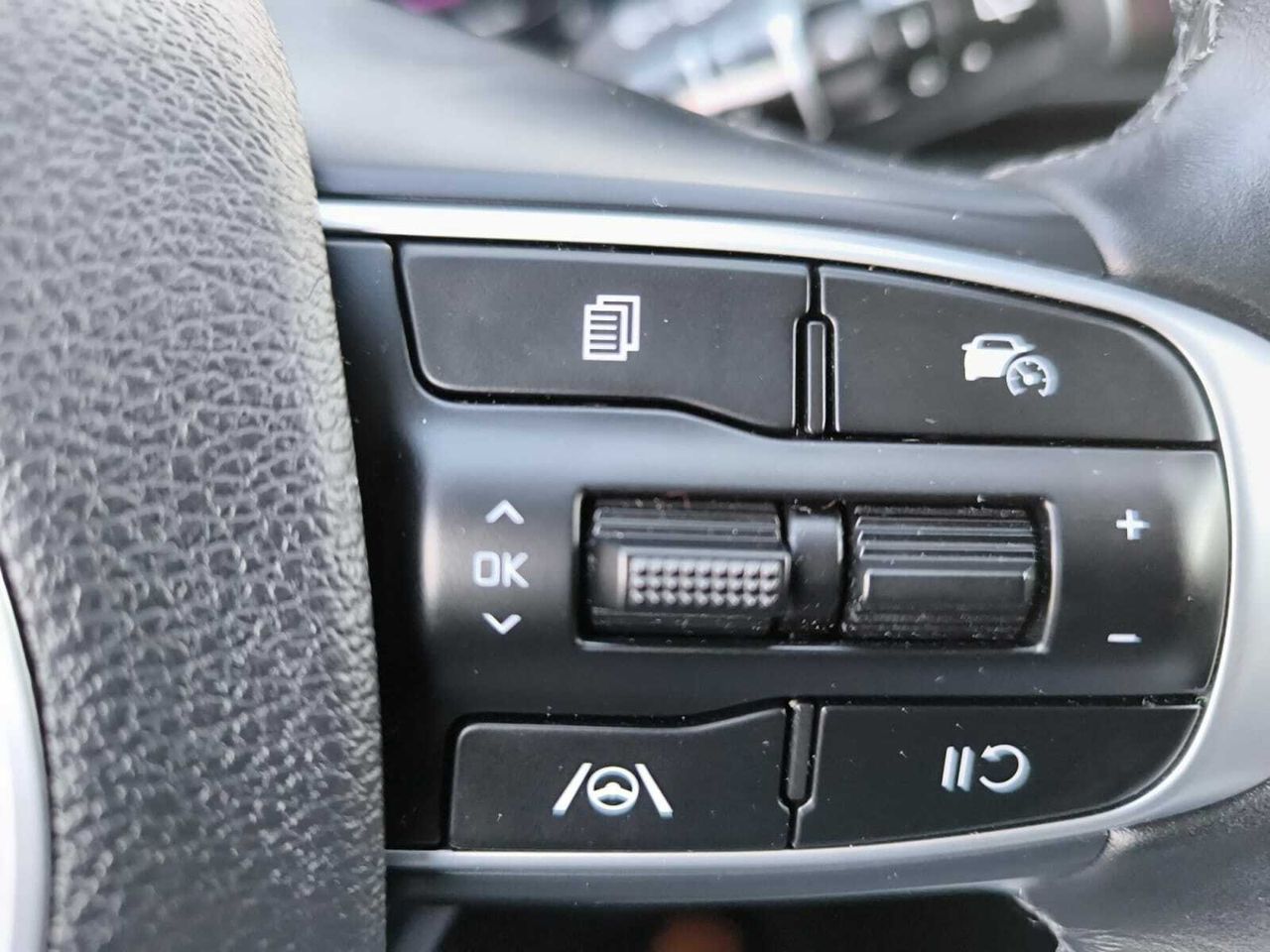 Kia Sportage 1.6 T-GDI DRIVE 160 CV 4X2  - Foto 2