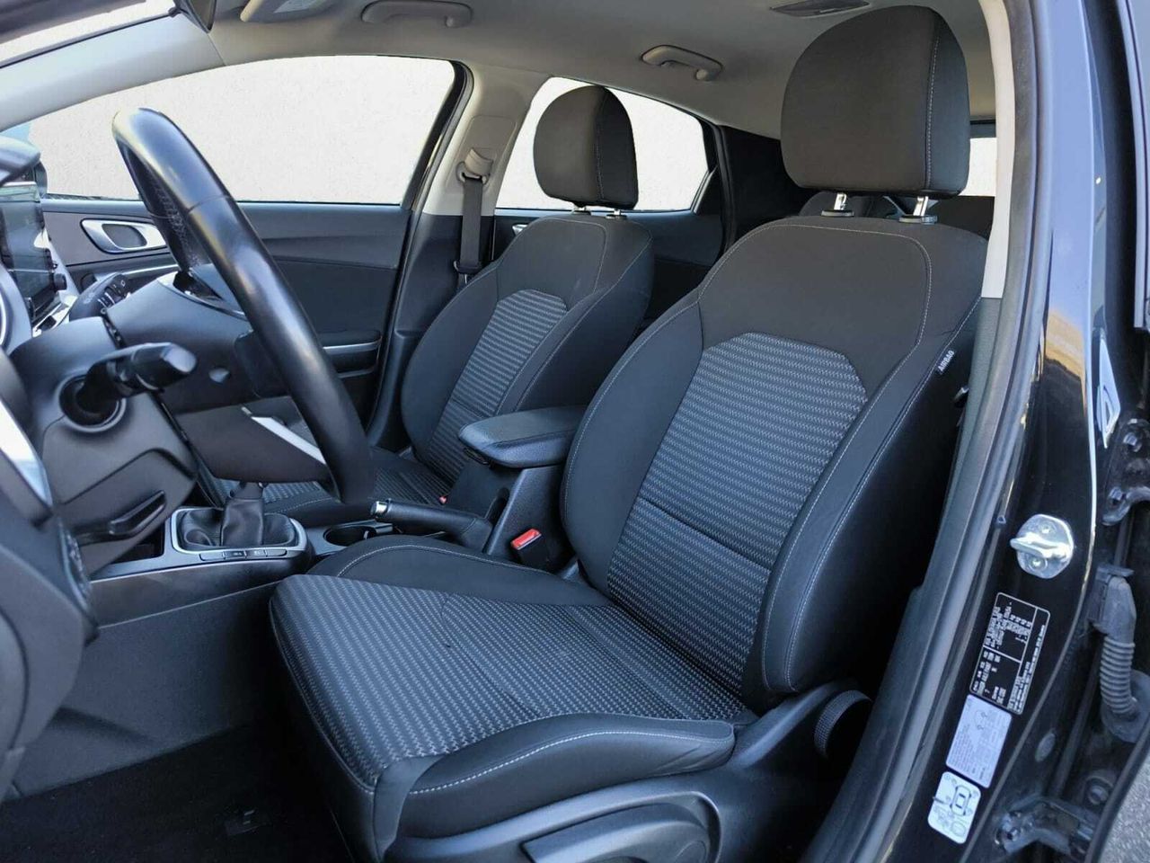 Kia XCeed 1.5 TGDI 160 CV CONCEPT  - Foto 2
