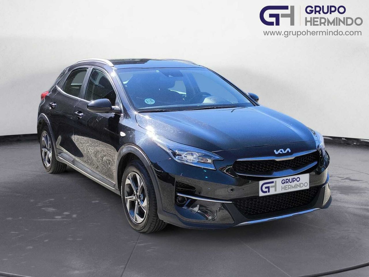 Peugeot 308 con motor hibrido enchufable  de segunda mano - kia xceed 2022 /