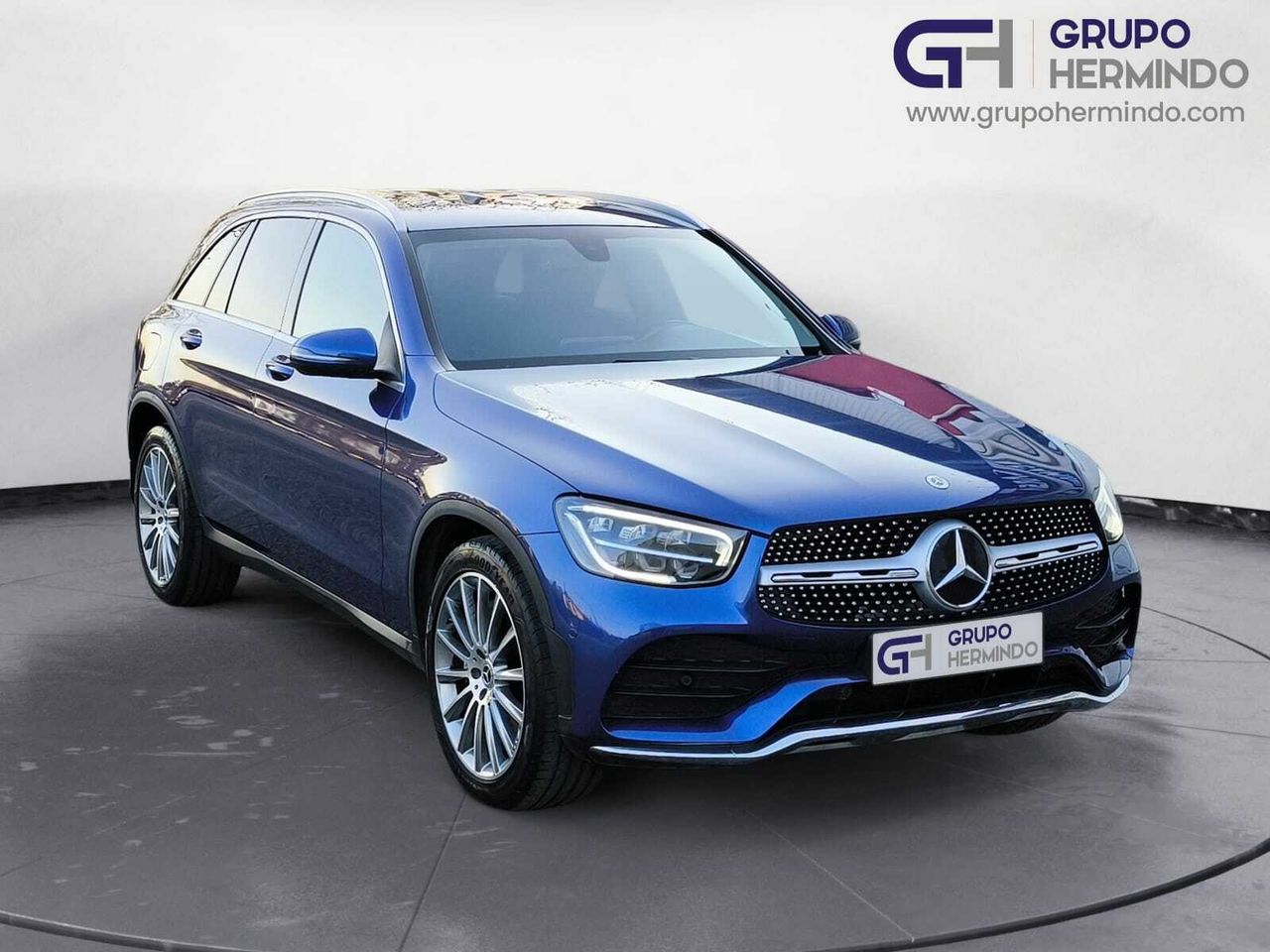Mercedes Clase GLC 200 D 4 MATIC AMG LINE +PAQ VENTAJAS  - Foto 2