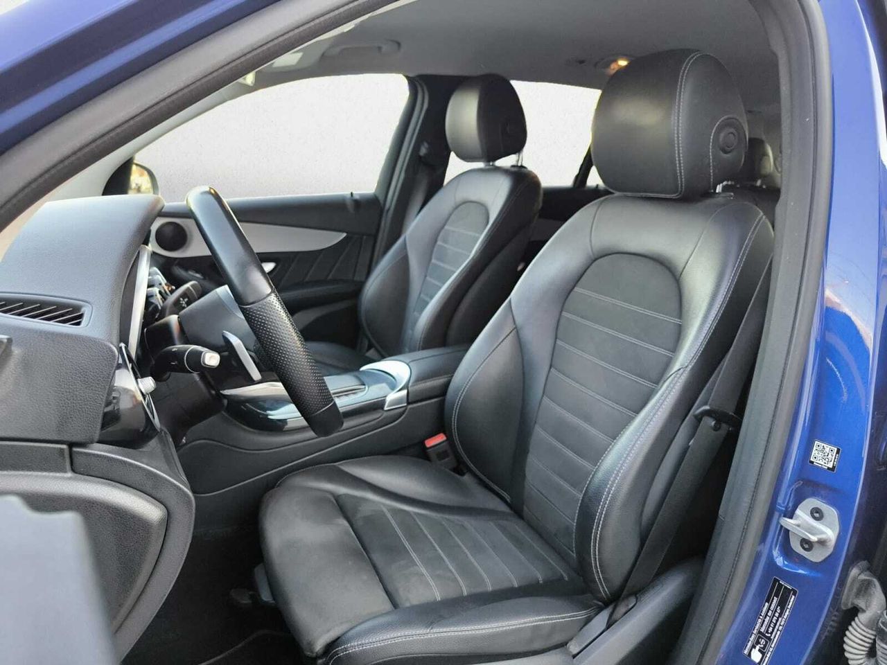 Mercedes Clase GLC 200 D 4 MATIC AMG LINE +PAQ VENTAJAS  - Foto 2