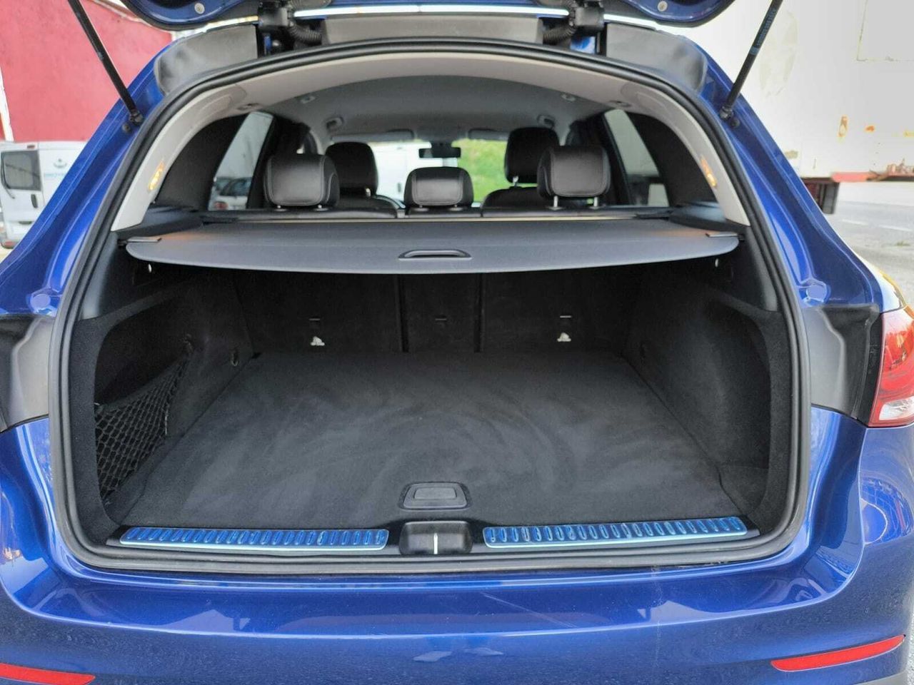 Mercedes Clase GLC 200 D 4 MATIC AMG LINE +PAQ VENTAJAS  - Foto 2