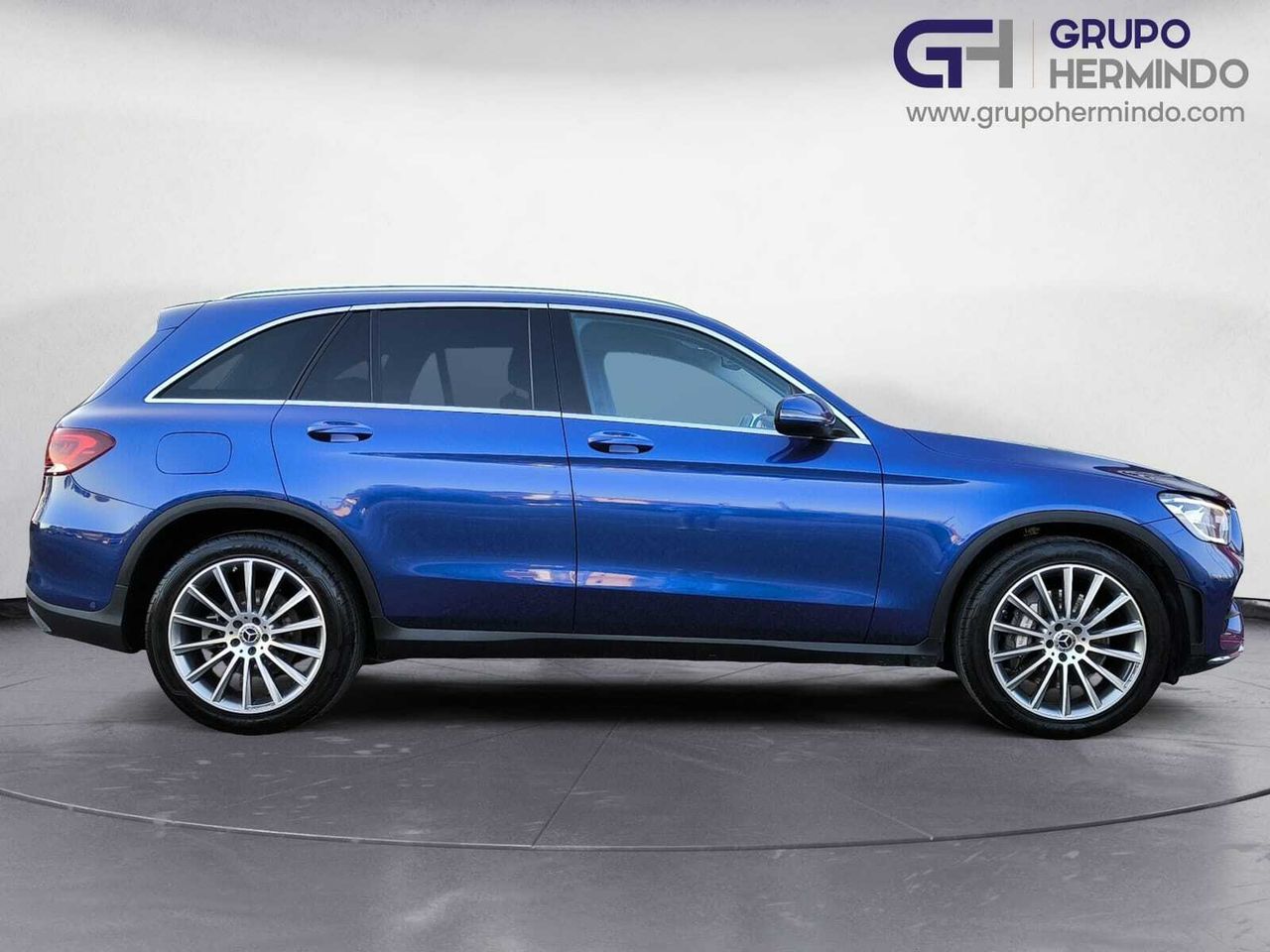 Mercedes Clase GLC 200 D 4 MATIC AMG LINE +PAQ VENTAJAS  - Foto 2