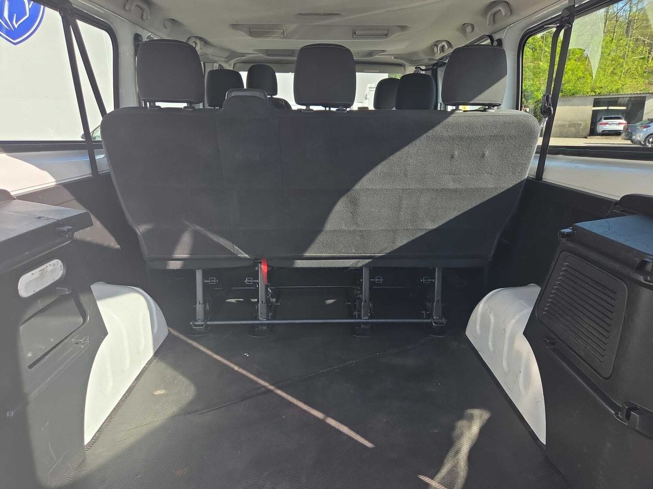 Opel Vivaro 1.6 CDTI INOX 92 KW 125 CV L2 2.9 T COMBI 9  - Foto 2