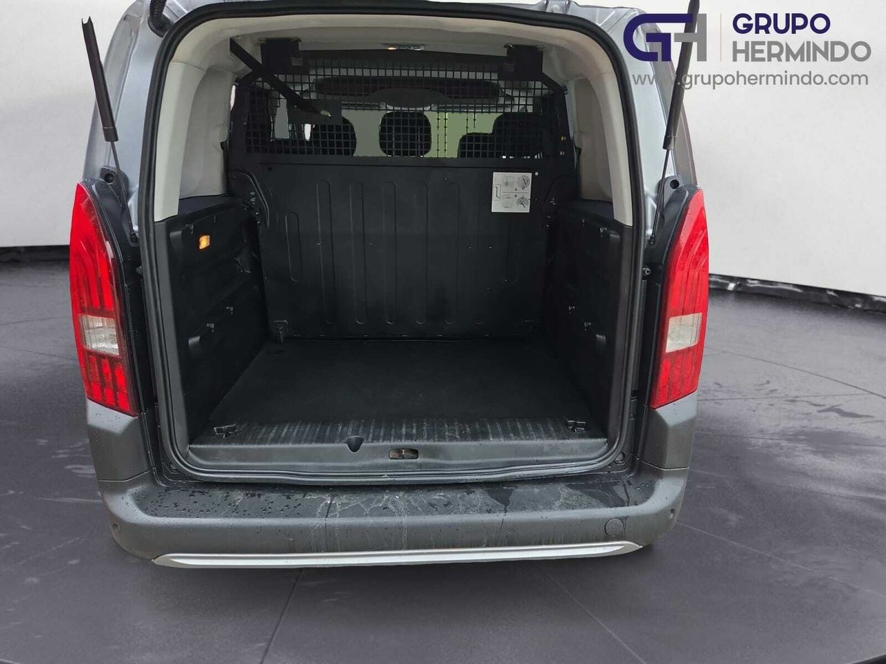 Peugeot Rifter ALLURE BUSINESS STANDARD BLUE HDI 130 CV  - Foto 2