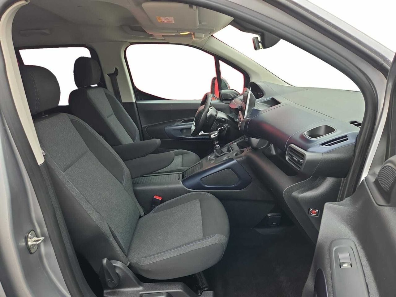 Peugeot Rifter ALLURE BUSINESS STANDARD BLUE HDI 130 CV  - Foto 2