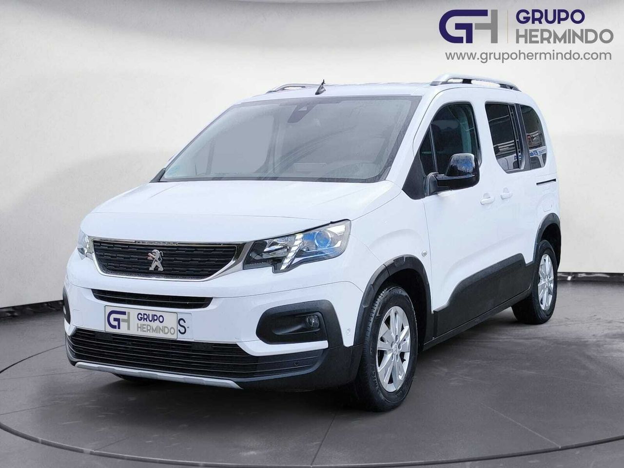 Coches garantia premium  de segunda mano - peugeot rifter 2021 /