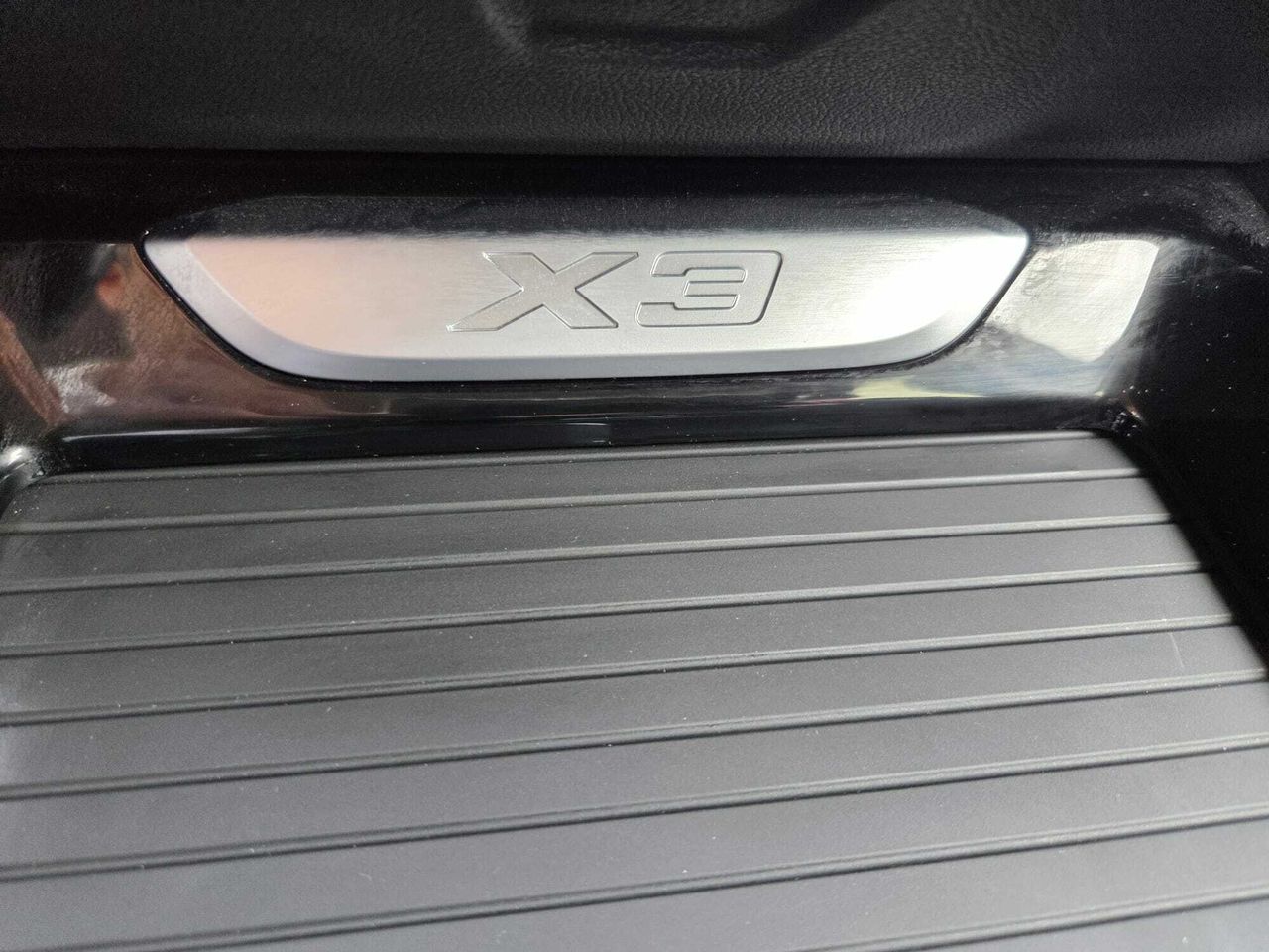 BMW X3 XDRIVE 20 D XLINE  - Foto 2