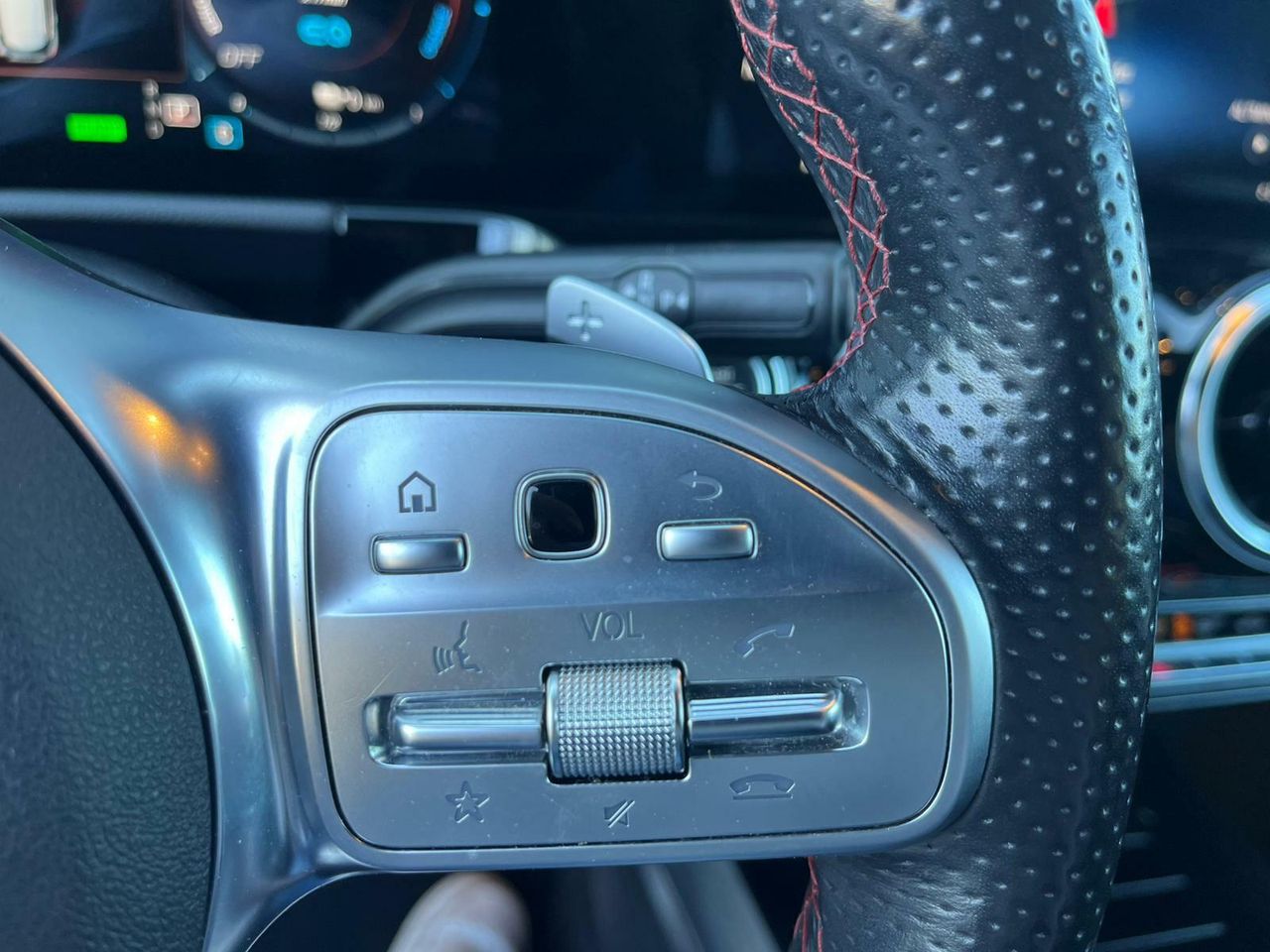 Mercedes GLA 250 e AMG LINE+PAQ ADVANTAGE+SMARTPHONE INT  - Foto 2