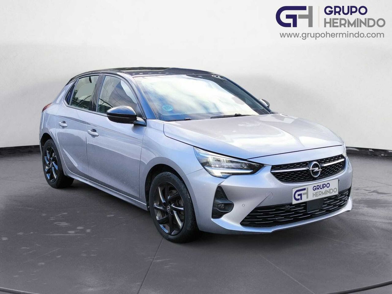 Exclusiva local comercial  de segunda mano - opel corsa 2023 /