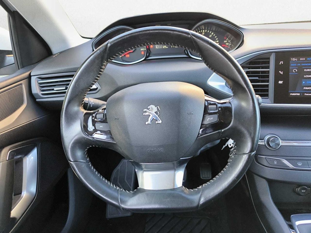 Peugeot 308 STYLE BLUE HDI 100 CV  - Foto 2