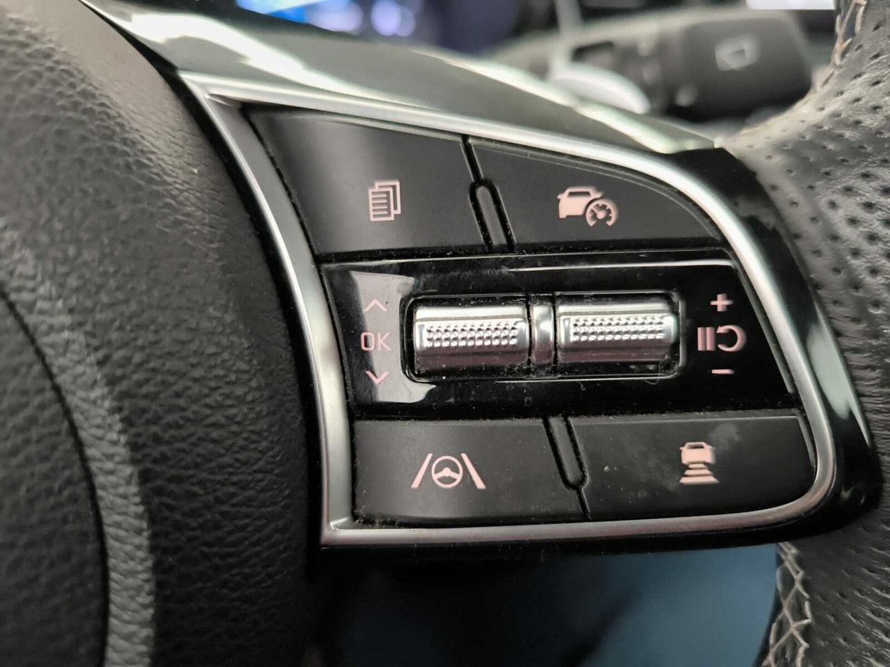 Kia Ceed 1.5 MHEV 160 CV GT-LINE DCT  - Foto 2