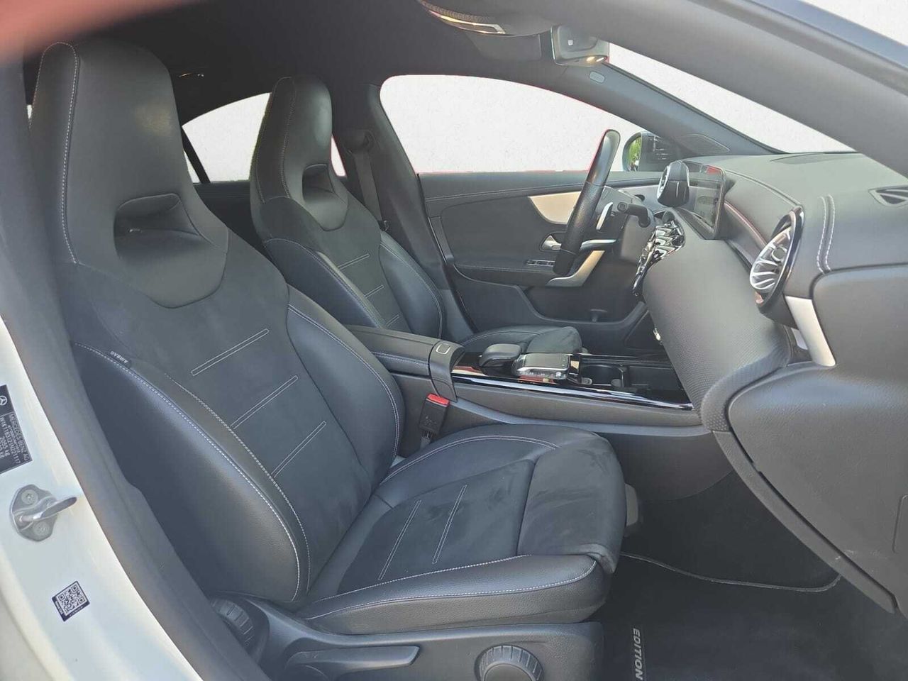 Mercedes CLA 200 D DCT AMG LINE + PAQ. PREMIUM + SMARTPHONE  - Foto 2