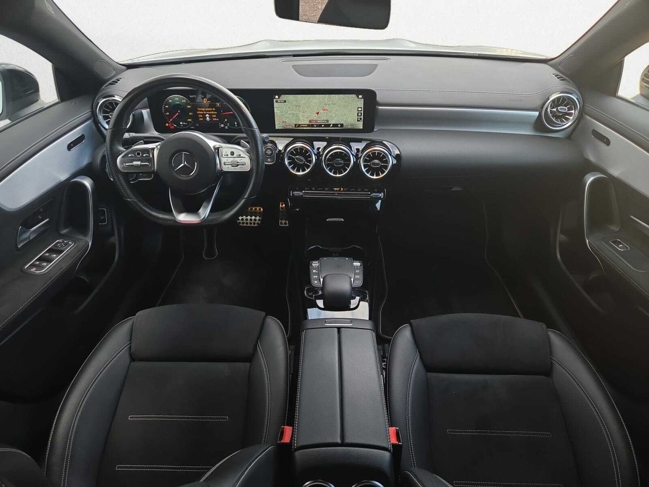 Mercedes CLA 200 D DCT AMG LINE + PAQ. PREMIUM + SMARTPHONE  - Foto 2