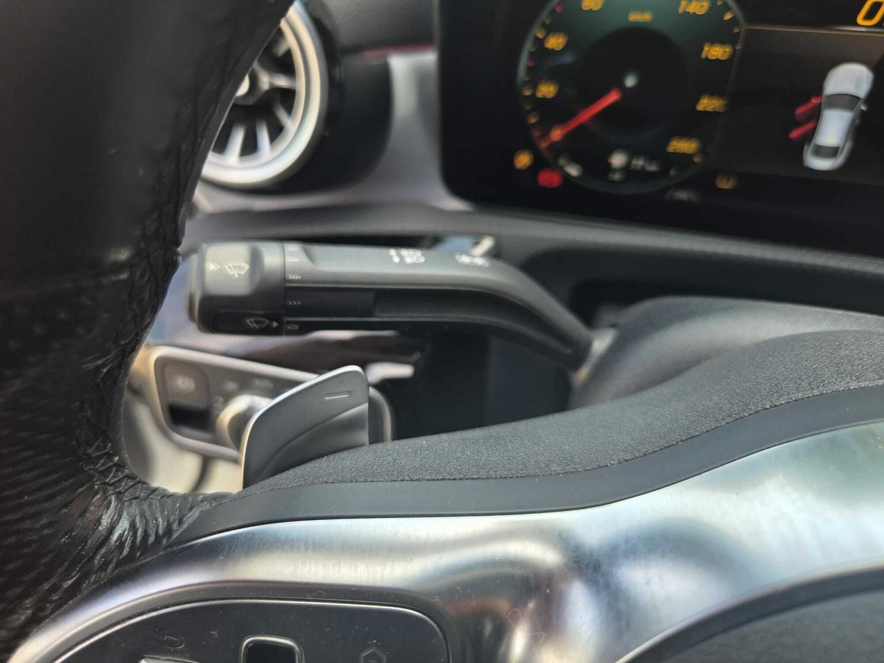Mercedes CLA 200 D DCT AMG LINE + PAQ. PREMIUM + SMARTPHONE  - Foto 2