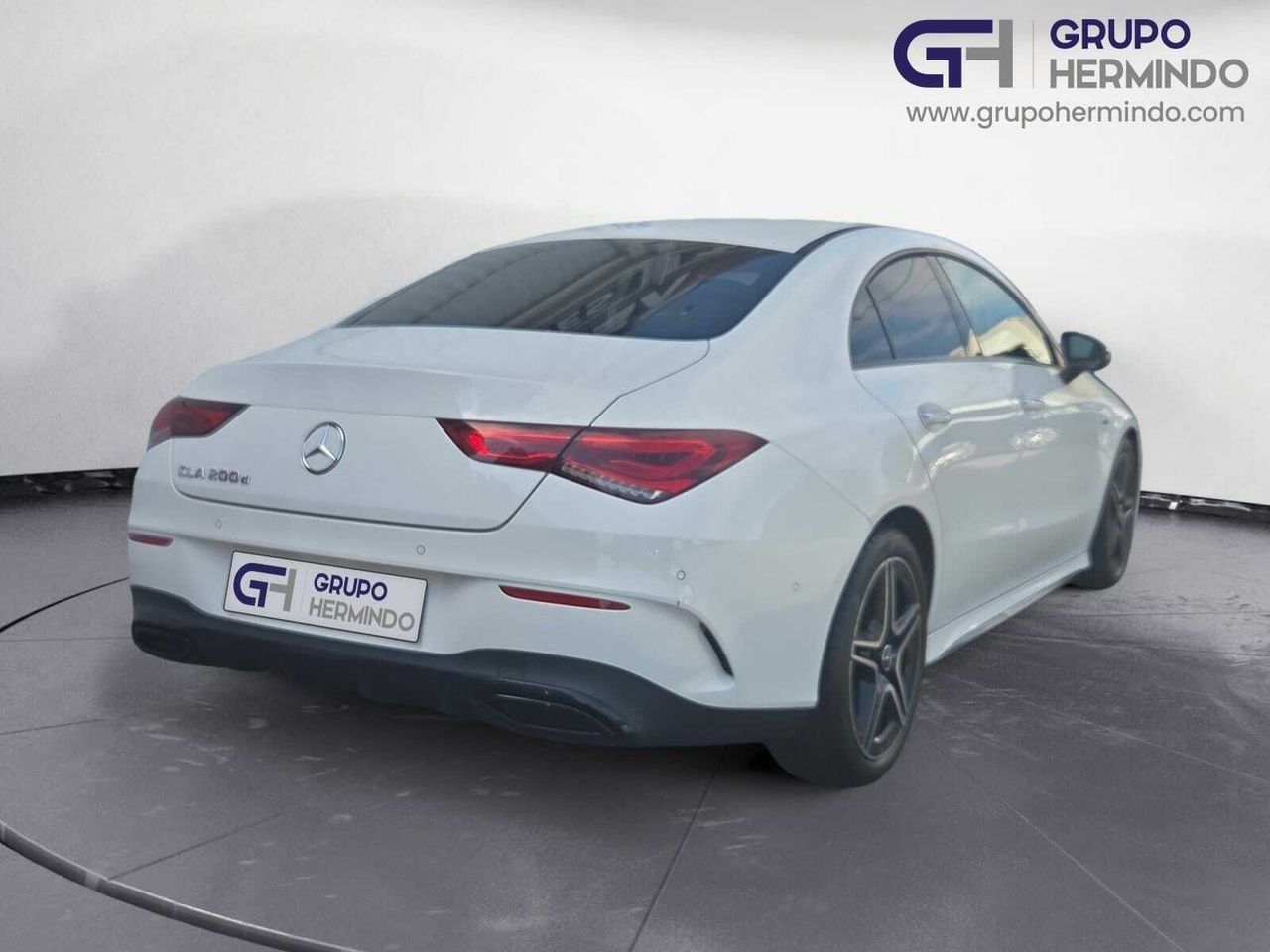 Mercedes CLA 200 D DCT AMG LINE + PAQ. PREMIUM + SMARTPHONE  - Foto 2