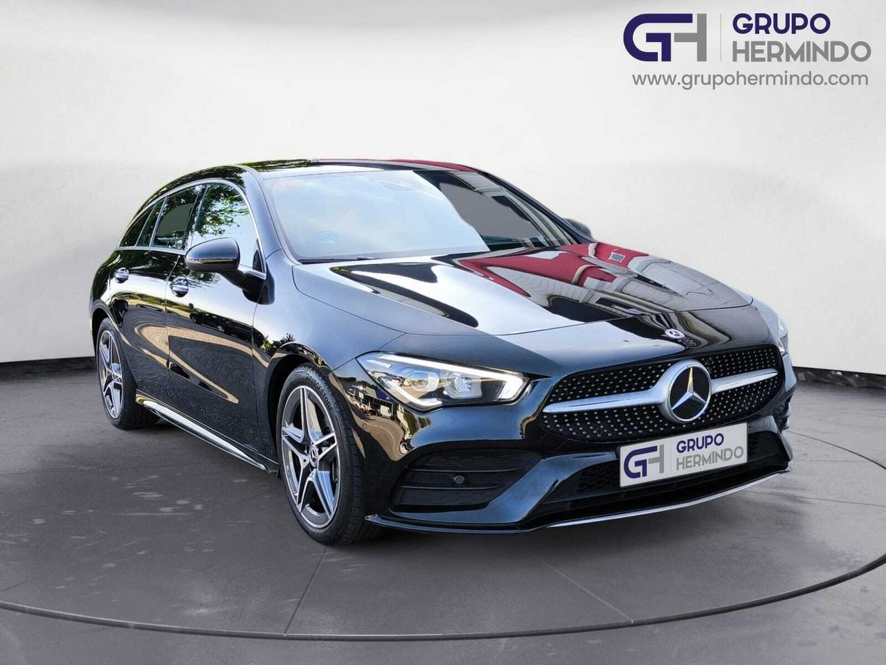 Mercedes CLA 200 D DCT SHOOTING BRAKE AMG LINE+PAQ PREMIUM+ SMARTPHONE  - Foto 2