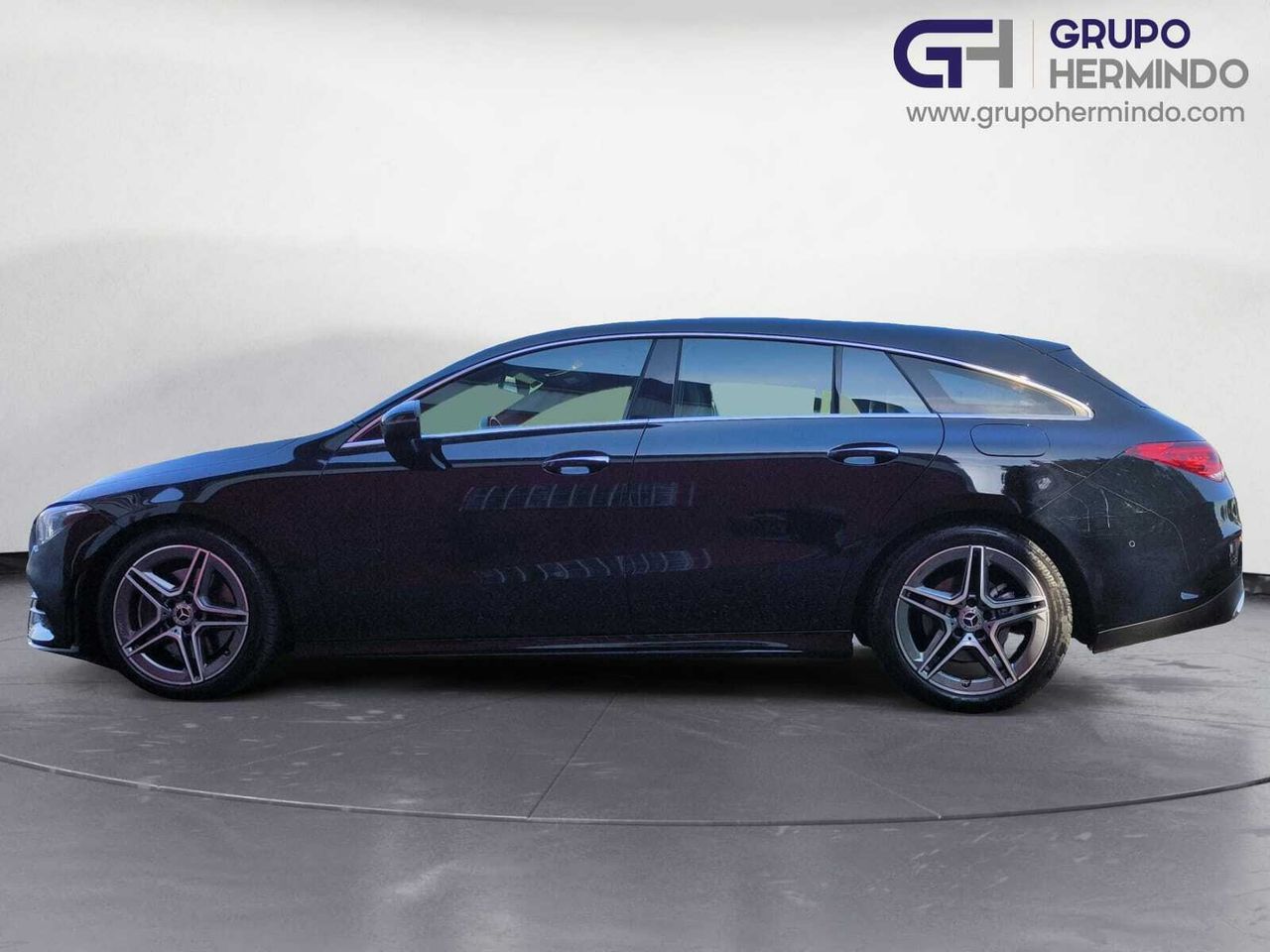 Mercedes CLA 200 D DCT SHOOTING BRAKE AMG LINE+PAQ PREMIUM+ SMARTPHONE  - Foto 2
