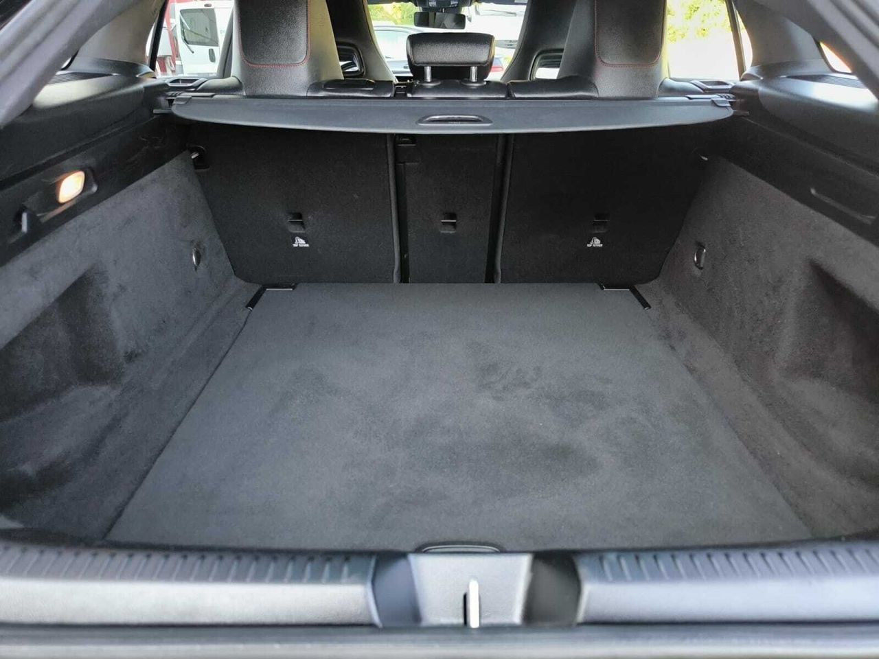 Mercedes CLA 200 D DCT SHOOTING BRAKE AMG LINE+PAQ PREMIUM+ SMARTPHONE  - Foto 2