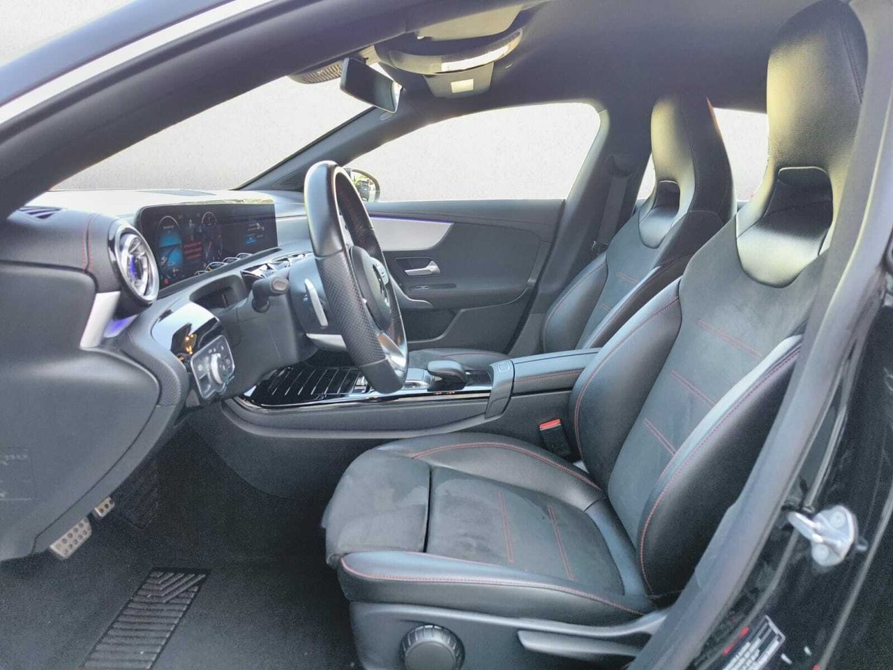 Mercedes CLA 200 D DCT SHOOTING BRAKE AMG LINE+PAQ PREMIUM+ SMARTPHONE  - Foto 2