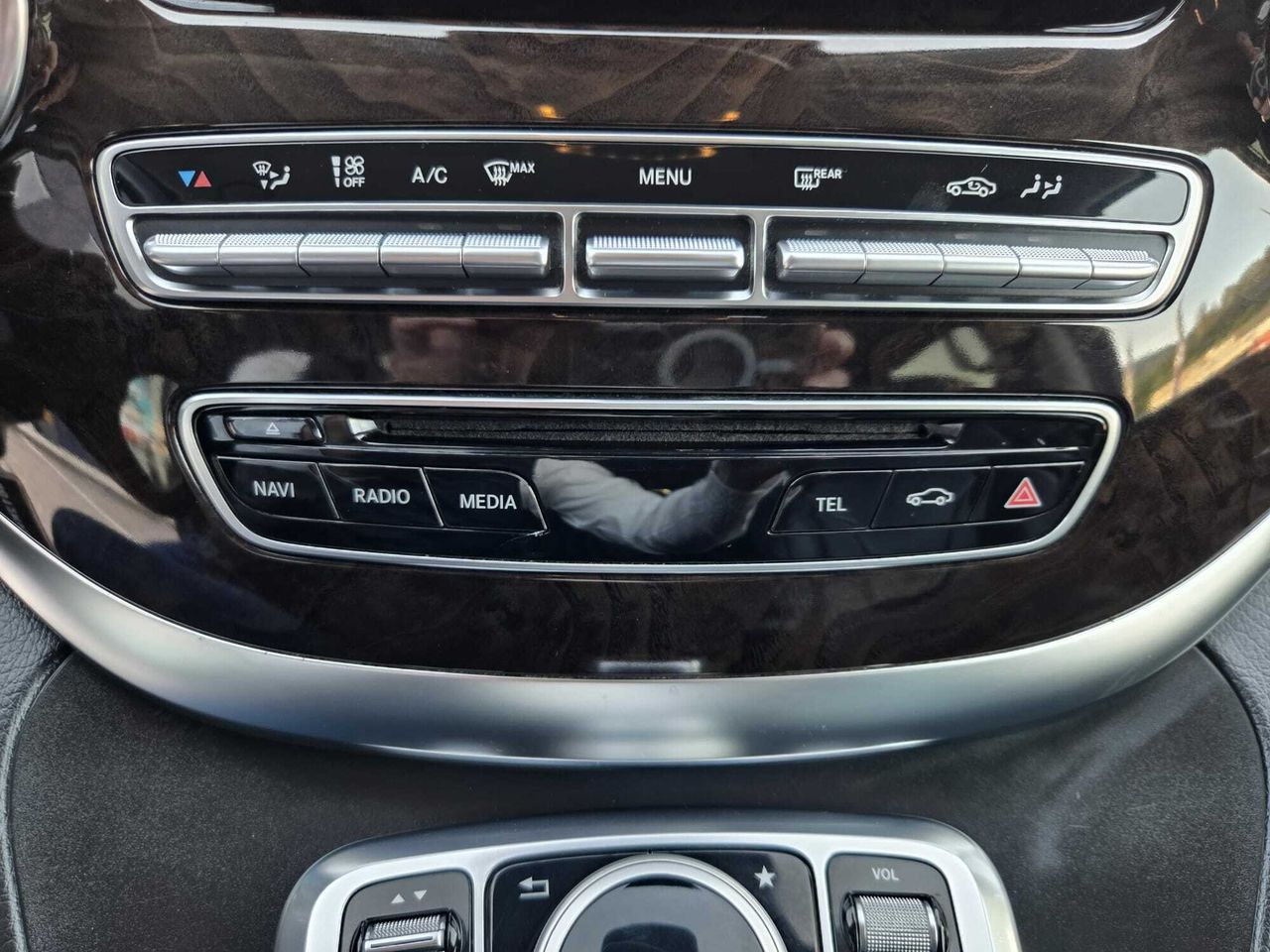 Mercedes Clase V 220 D AVANTGARDE LARGO 7 G 8 PLAZAS  - Foto 2