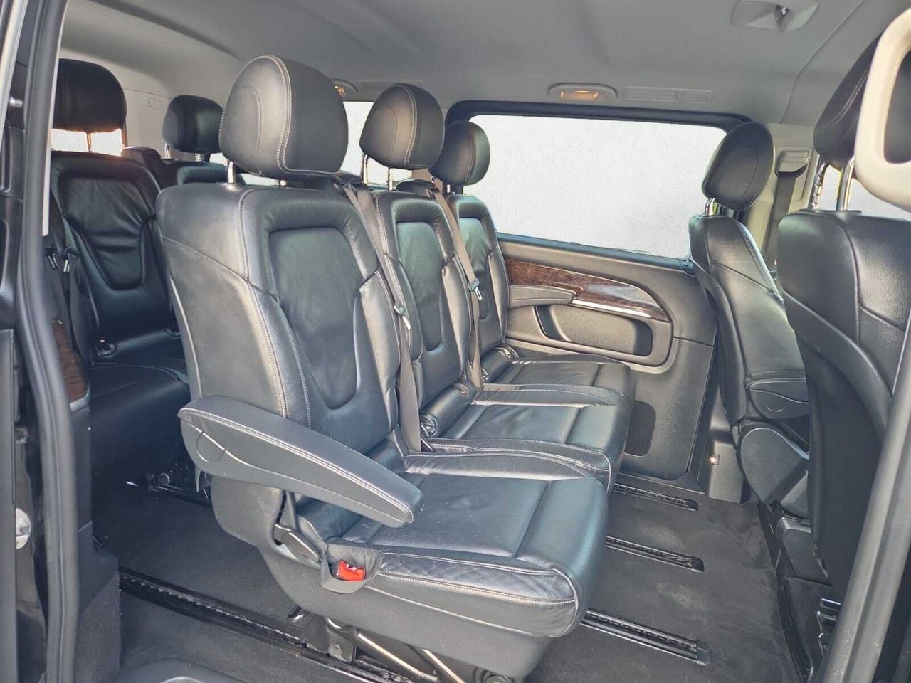 Mercedes Clase V 220 D AVANTGARDE LARGO 7 G 8 PLAZAS  - Foto 2