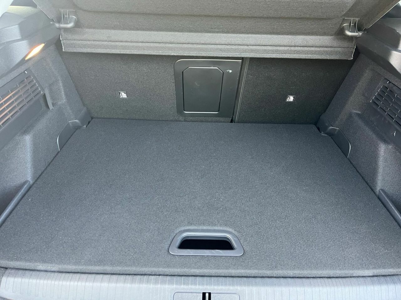 Citroën C4 SHINE BLUE HDI 130 EAT8  - Foto 2