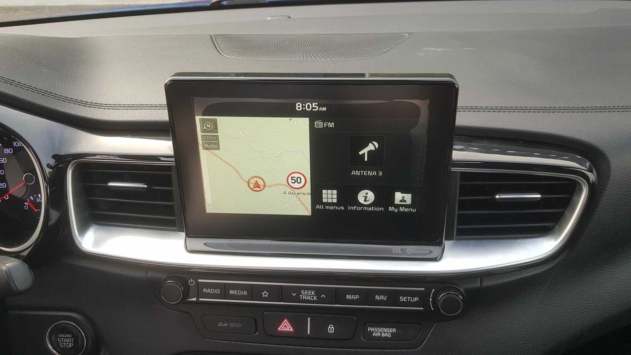 Kia Ceed TOURER 1.6 CRDI 136 CV GT LINE + PAQUETE TECHO PANORAMICO  - Foto 2