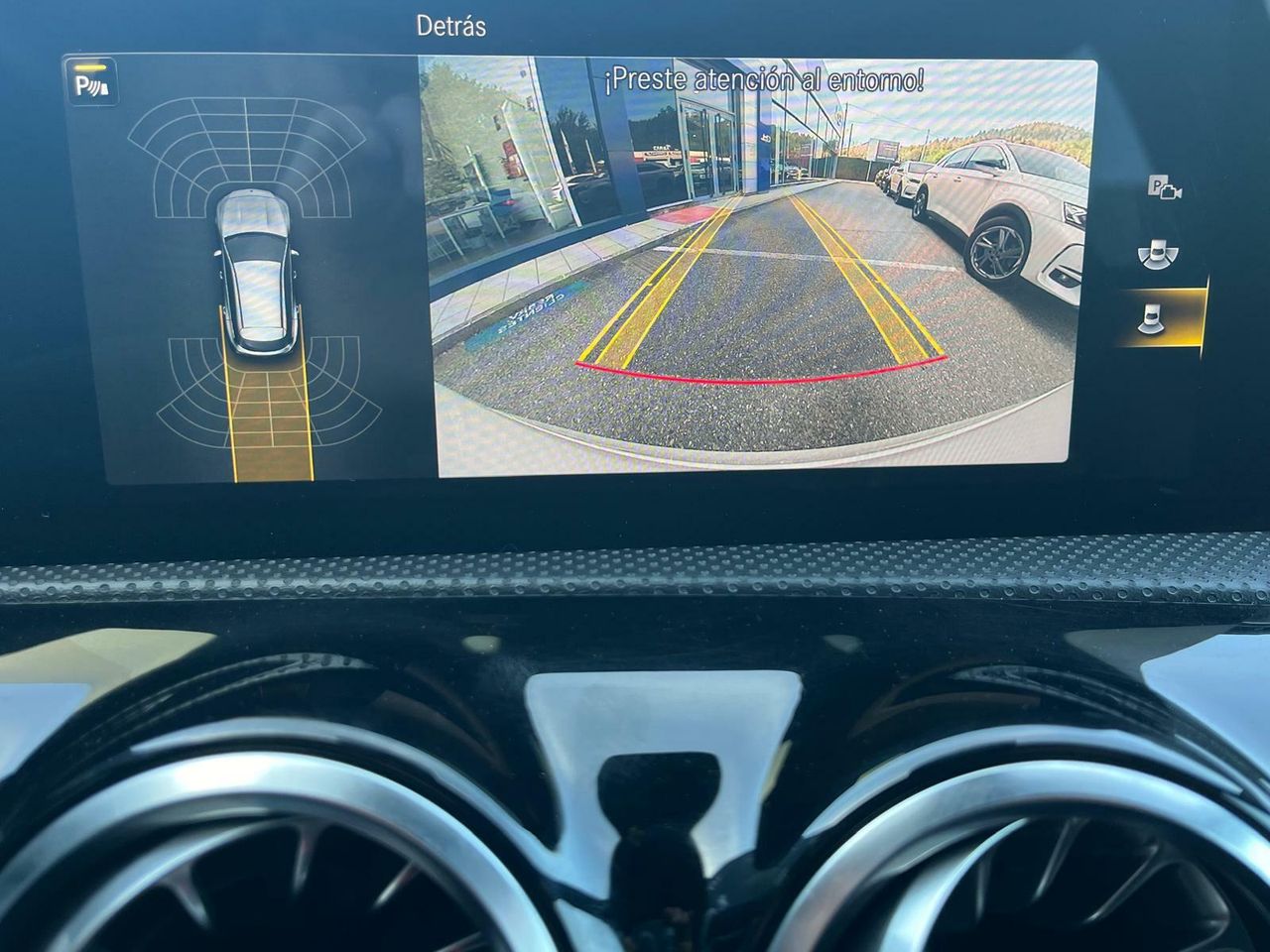 Mercedes CLA SHOOTING BRAKE 200 D DCT AMG LINE  + PAQUETE PREMIUM+SMARTPHONE  - Foto 2