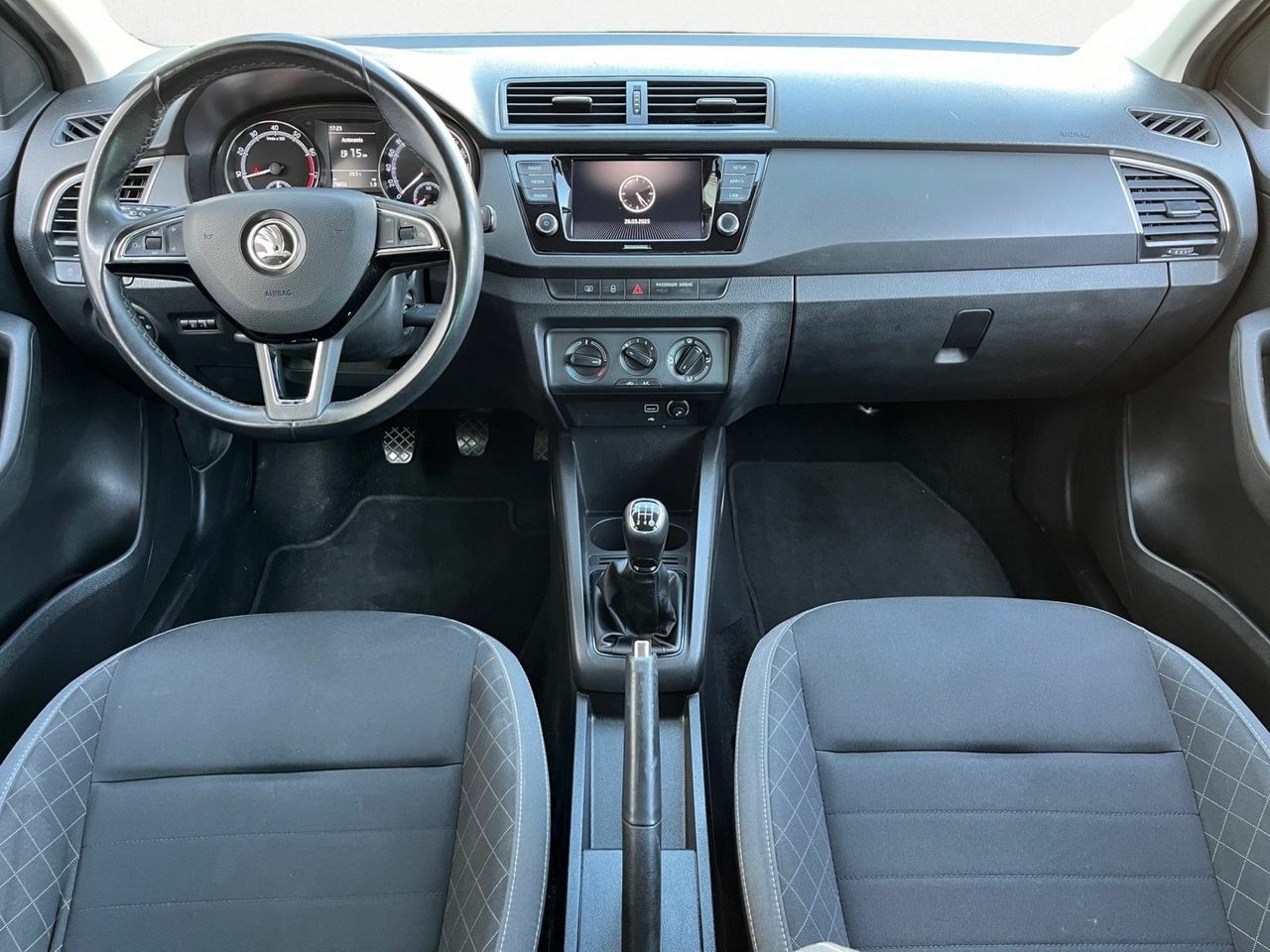 Skoda Fabia 1.0 MPI URBAN 60 CV  - Foto 2