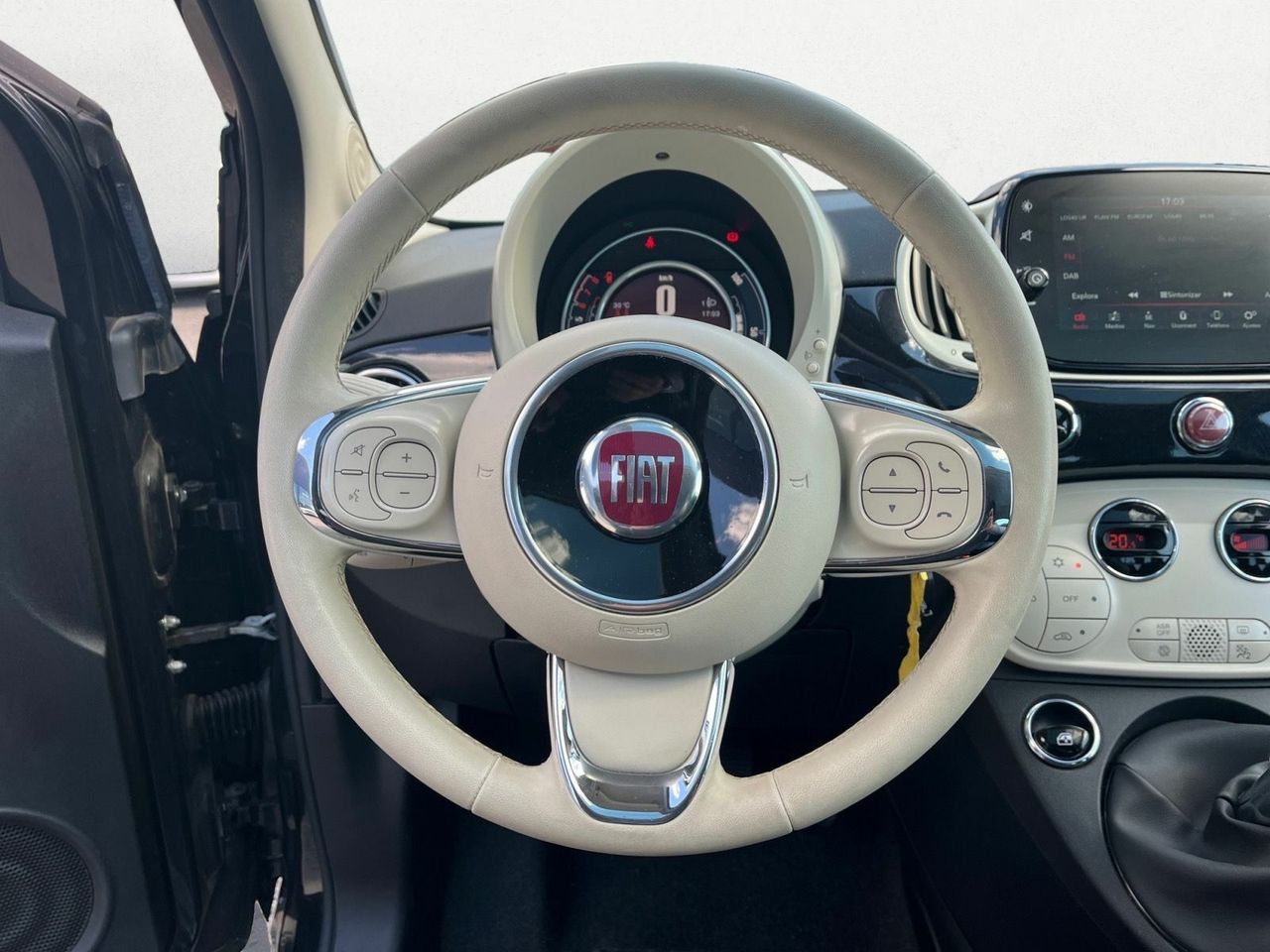 Fiat 500 1.0 HYBRID 70 CV  - Foto 2