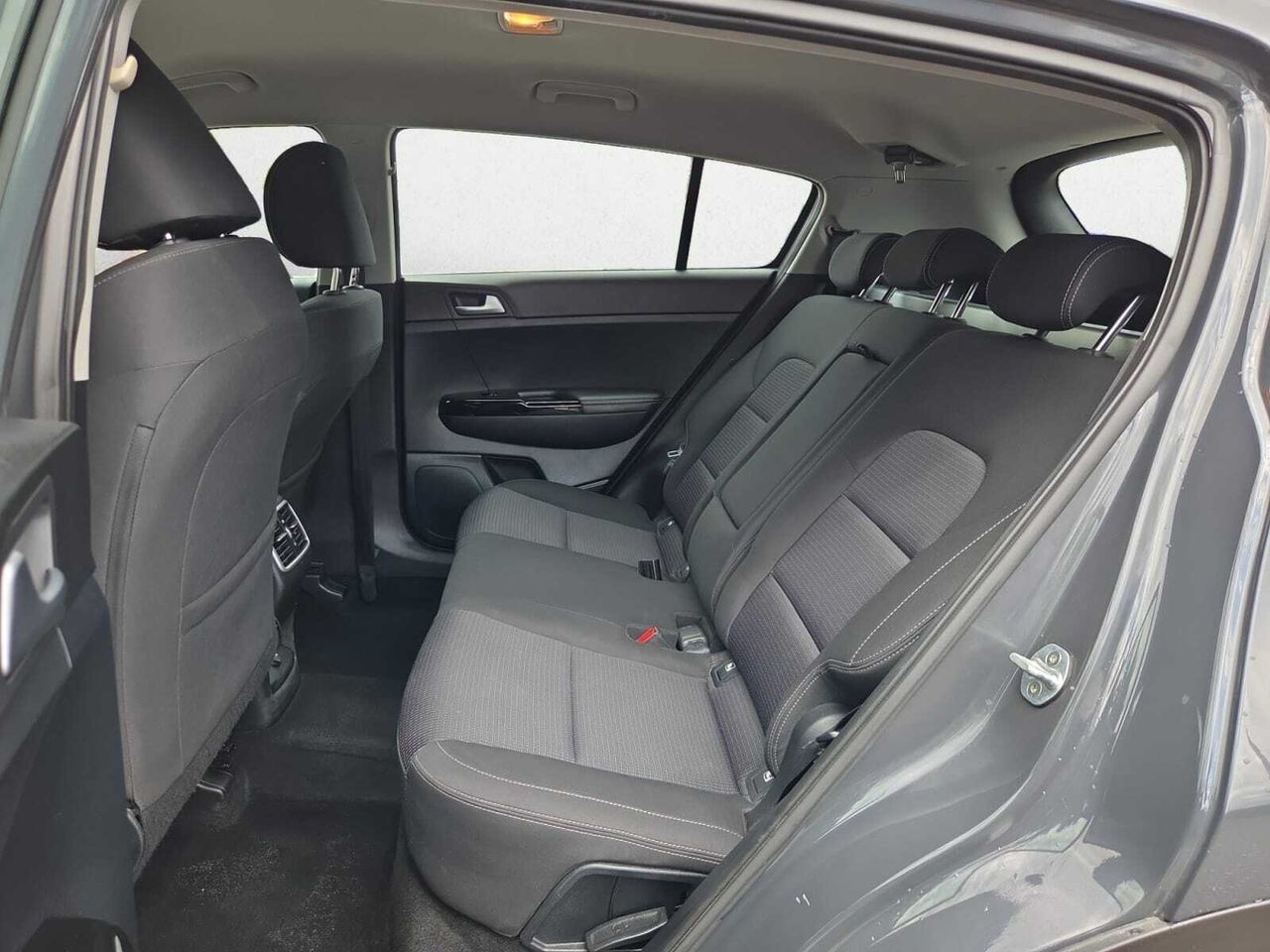 Kia Sportage 1.6 MHEV DRIVE 115 CV  - Foto 2