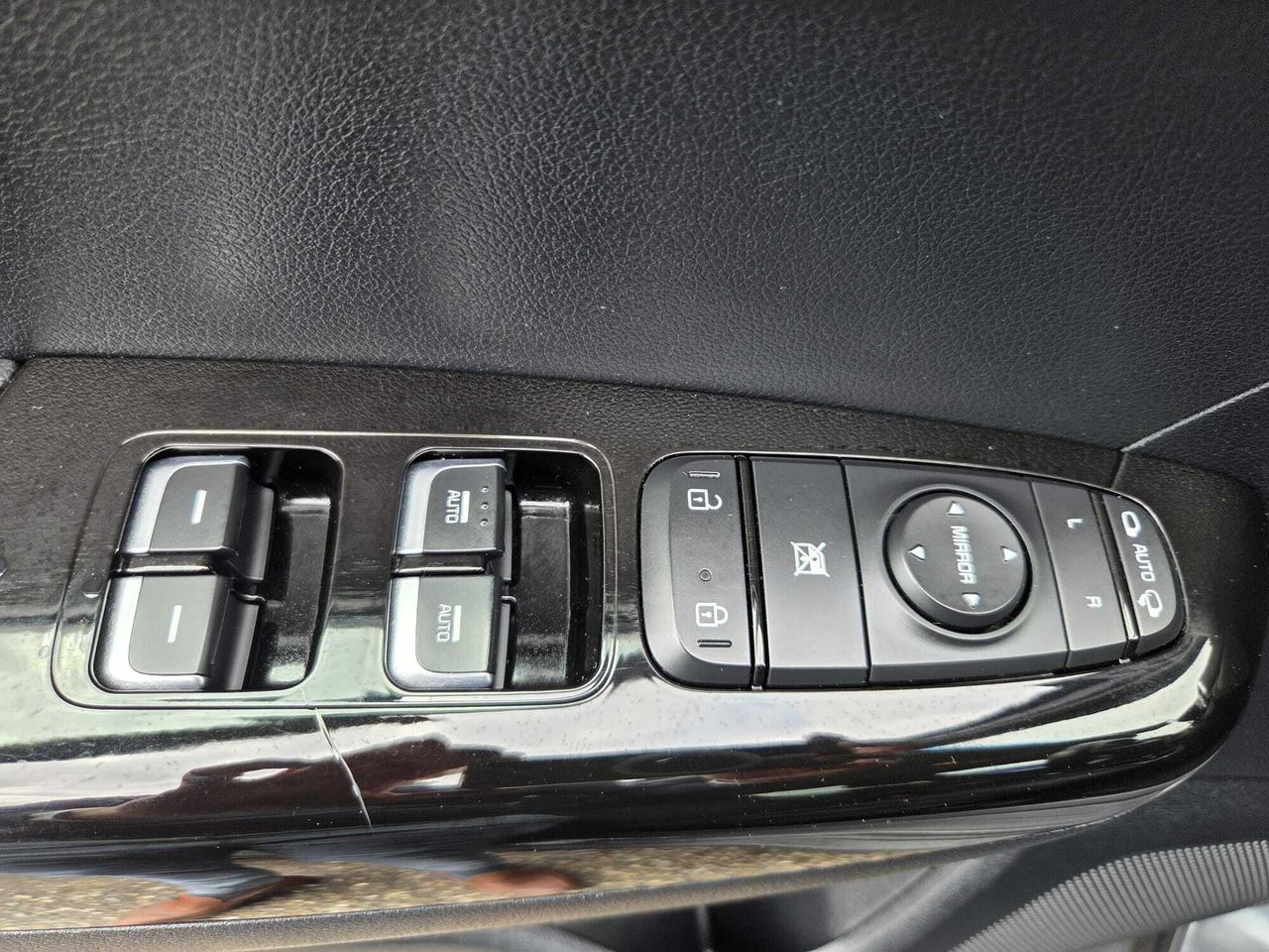 Kia Sportage 1.6 MHEV DRIVE 115 CV  - Foto 2